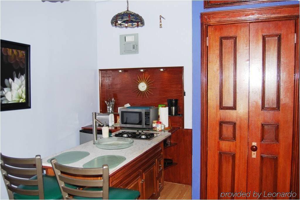 Missing Lantern Resident Suites New York City Room photo