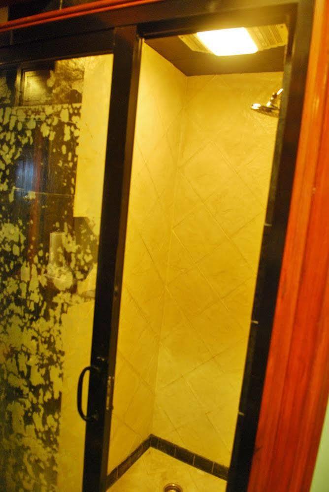 Missing Lantern Resident Suites New York City Exterior photo